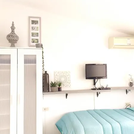 Bed and Breakfast Bbolbia - Όλμπια