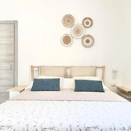 Alojamento de Acomodação e Pequeno-almoço Bbolbia - Olbia